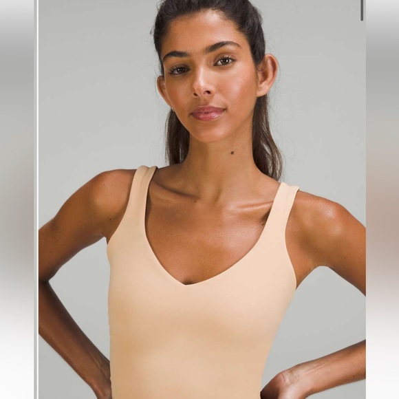 Lululemon Align Tank - Picture 2 of 9